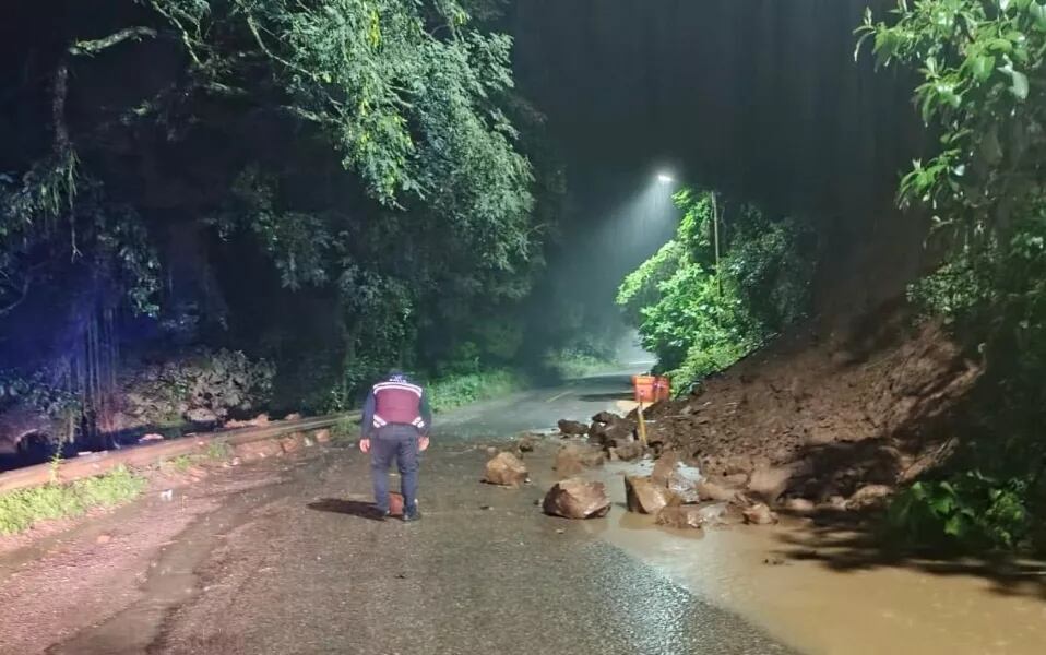 Temporal en Salta: decenas de familias debieron ser evacuadas por las inundaciones en cinco localidades