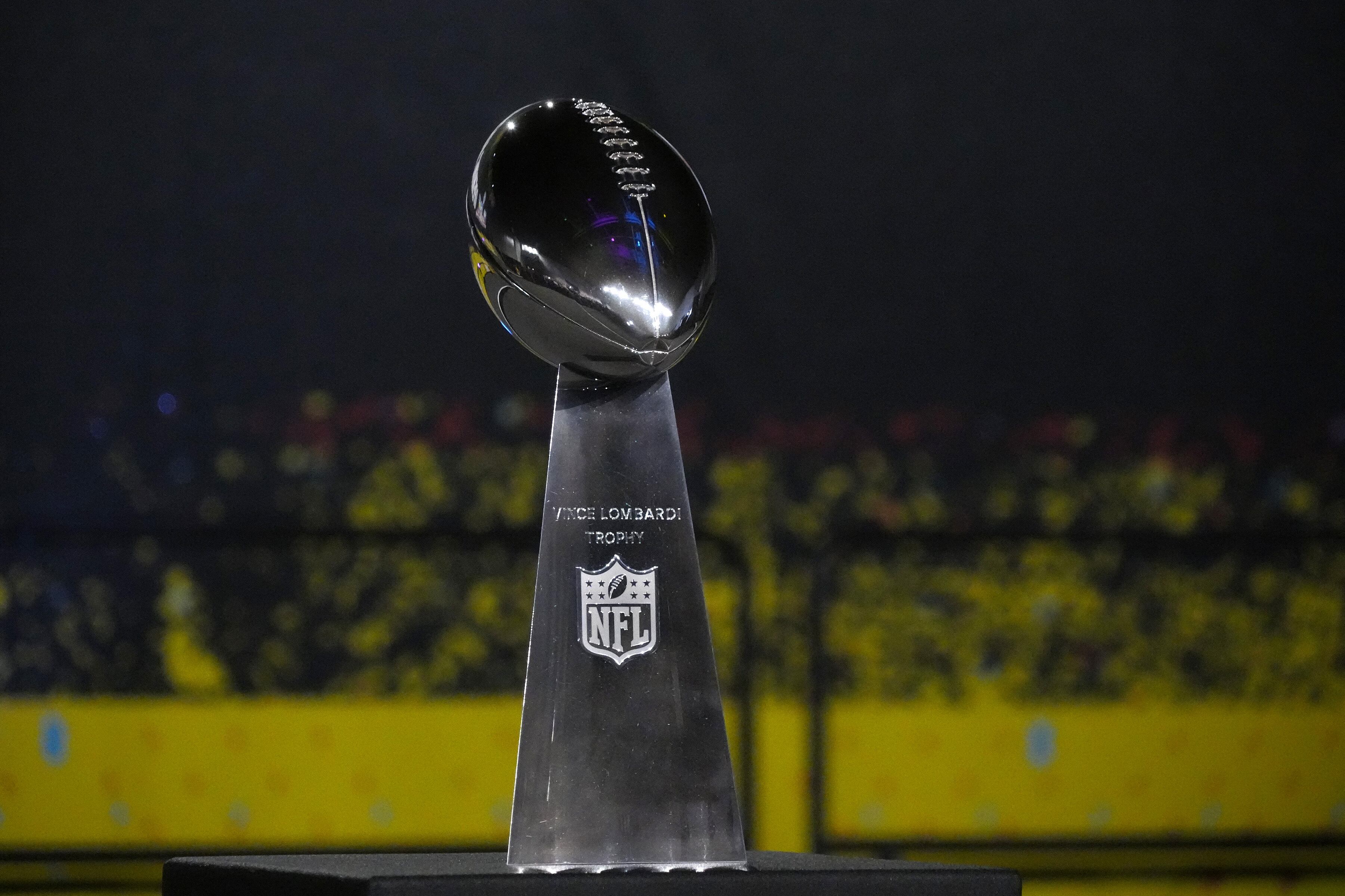 El trofeo Vince Lombardi se llevará el ganador del Super Bowl LX (Kirby Lee-Imagn Images)