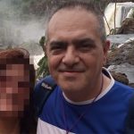 Tres delincuentes portaban un arma de guerra por las calles de Merlo y cayeron por circular con una patente adulterada