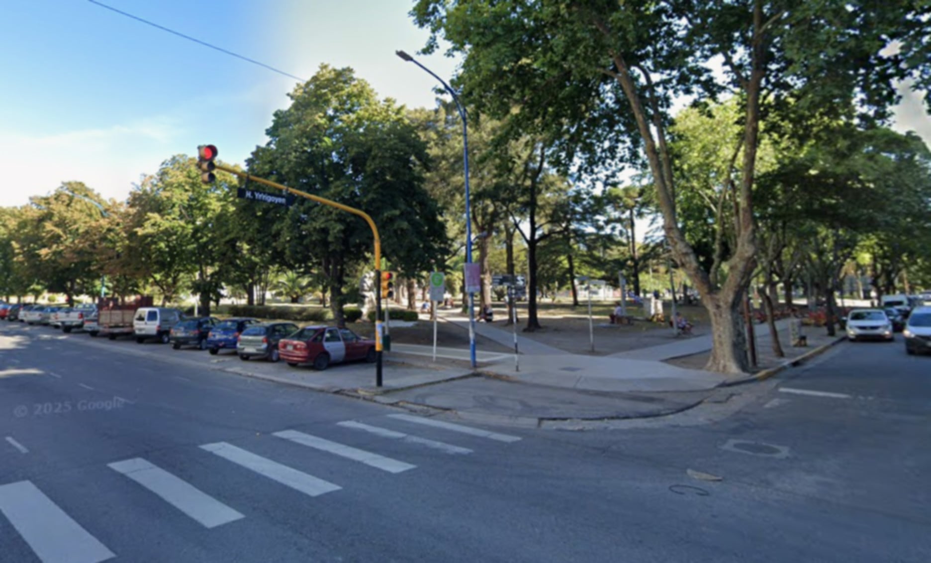 Tres delincuentes irrumpieron en una vivienda céntrica de Mar del Plata y escaparon con una importante suma de dinero (Google Maps)