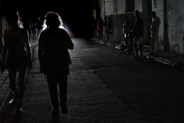 Vladimir Putin recibió en Moscú al canciller del régimen cubano y aseguró que Rusia “siempre” estará del lado de La Habana