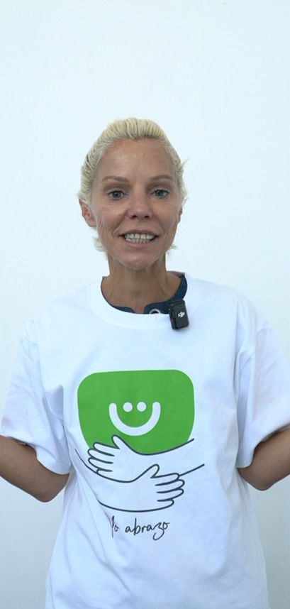Agustina Rossi apoya la campaña #YoAbrazo para acompañar a niños y niñas en tratamiento oncológico