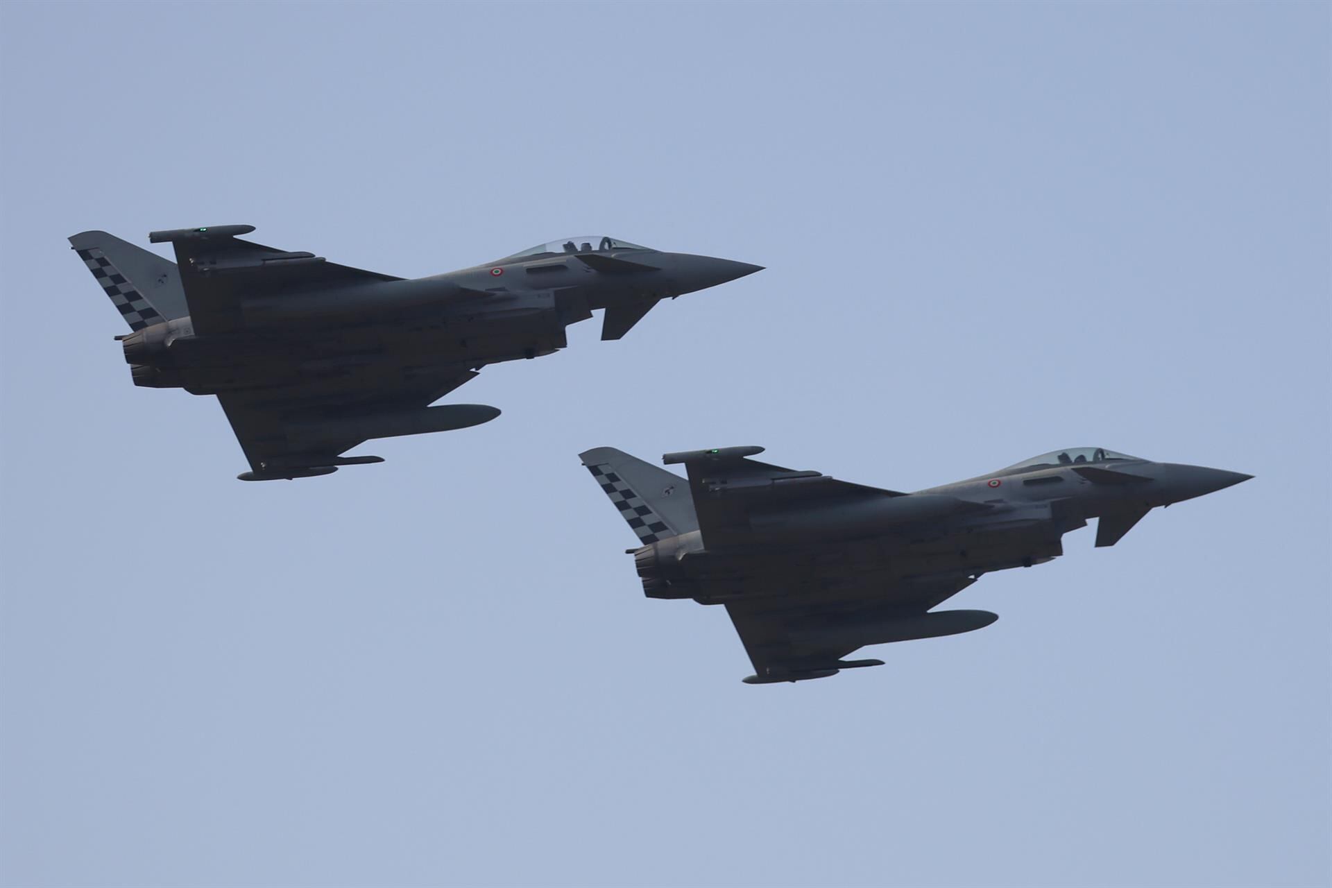 La OTAN interceptó dos aviones rusos en el espacio aéreo de Lituania a través de cazas españoles (Europa Press)