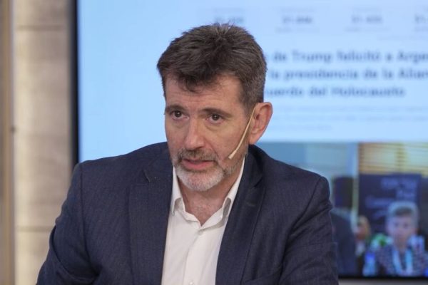 Amenazas de Irán y el petróleo Brent en precios récord: el análisis de un especialista en seguridad y defensa sobre la tensión en Medio Oriente