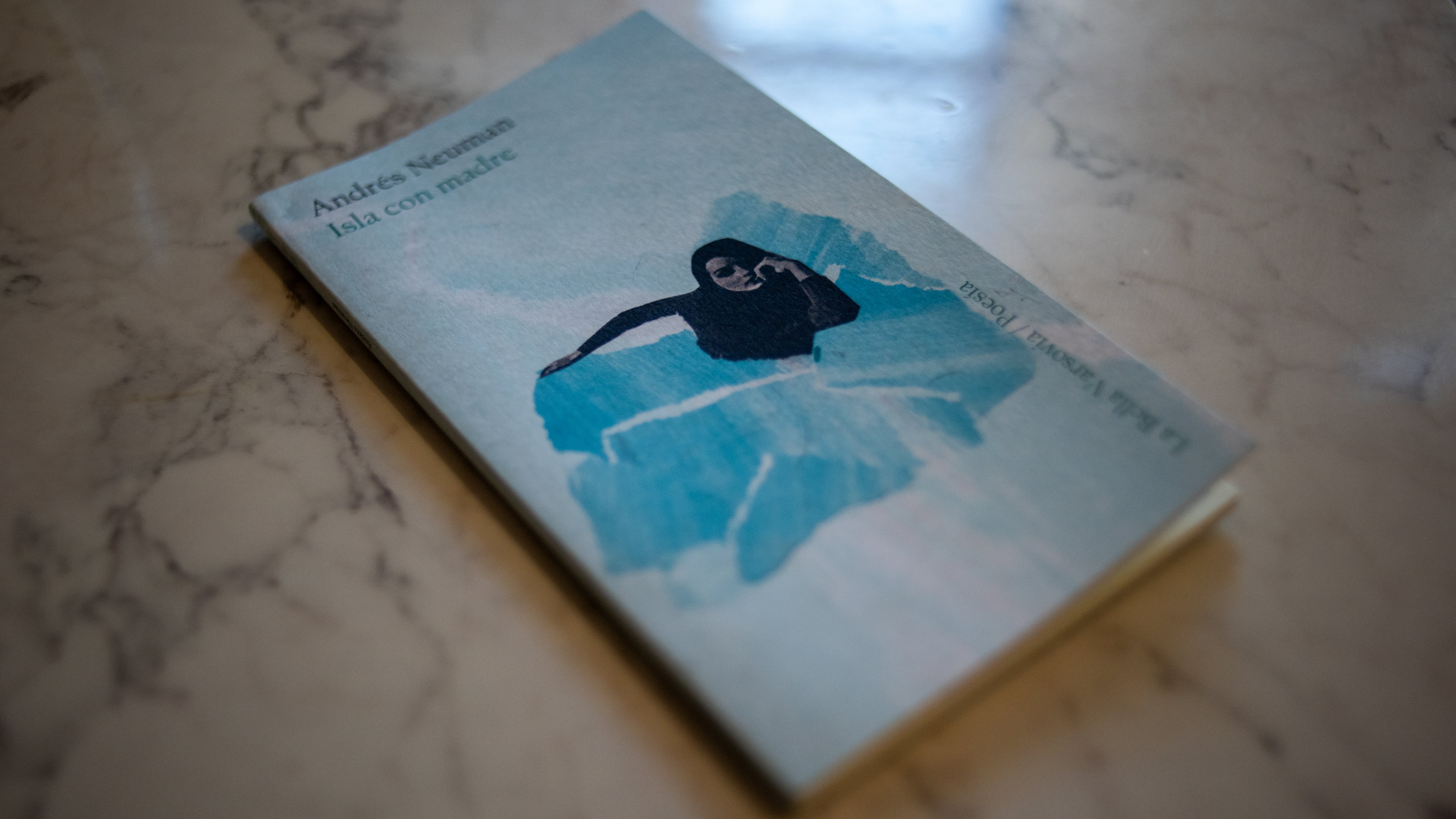 El escritor argentino-español Andrés Neuman acaba de presentar “Isla con madre” en México (Fotografía: Adrián Escandar)