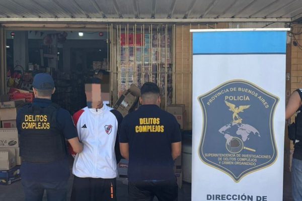 Ataque a balazos contra el dueño de un supermercado en Merlo: investigan a la mafia china y hay tres detenidos