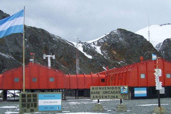Base Orcadas: la estación argentina que lleva 100 años y es la más antigua de la Antártida