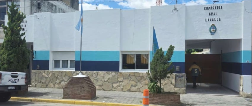 La intervención policial permitió descubrir a la víctima tras recibir una denuncia por parte de vecinos