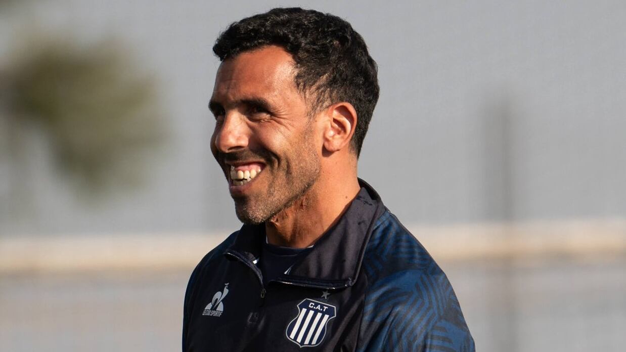 Carlos Tevez es el entrenador de Talleres de Córdoba