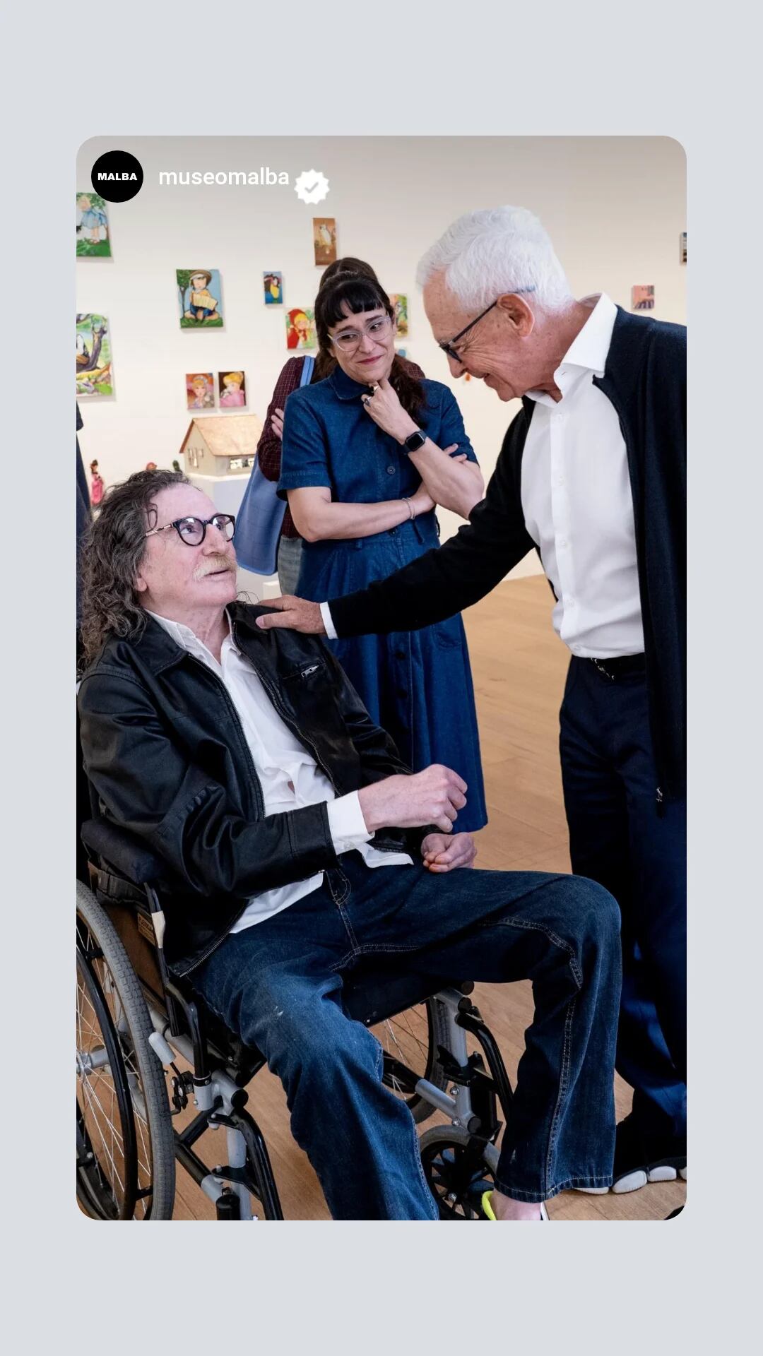 Charly es recibido en el Malba por Eduardo Costantini, el dueño de casa