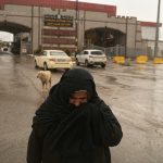 Cinco misiles disparados desde Irak golpean una base militar siria en Hasaka
