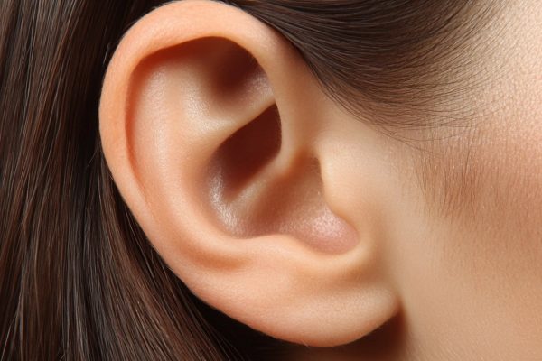 Cómo detectar y prevenir la pérdida de audición: las principales señales de alerta