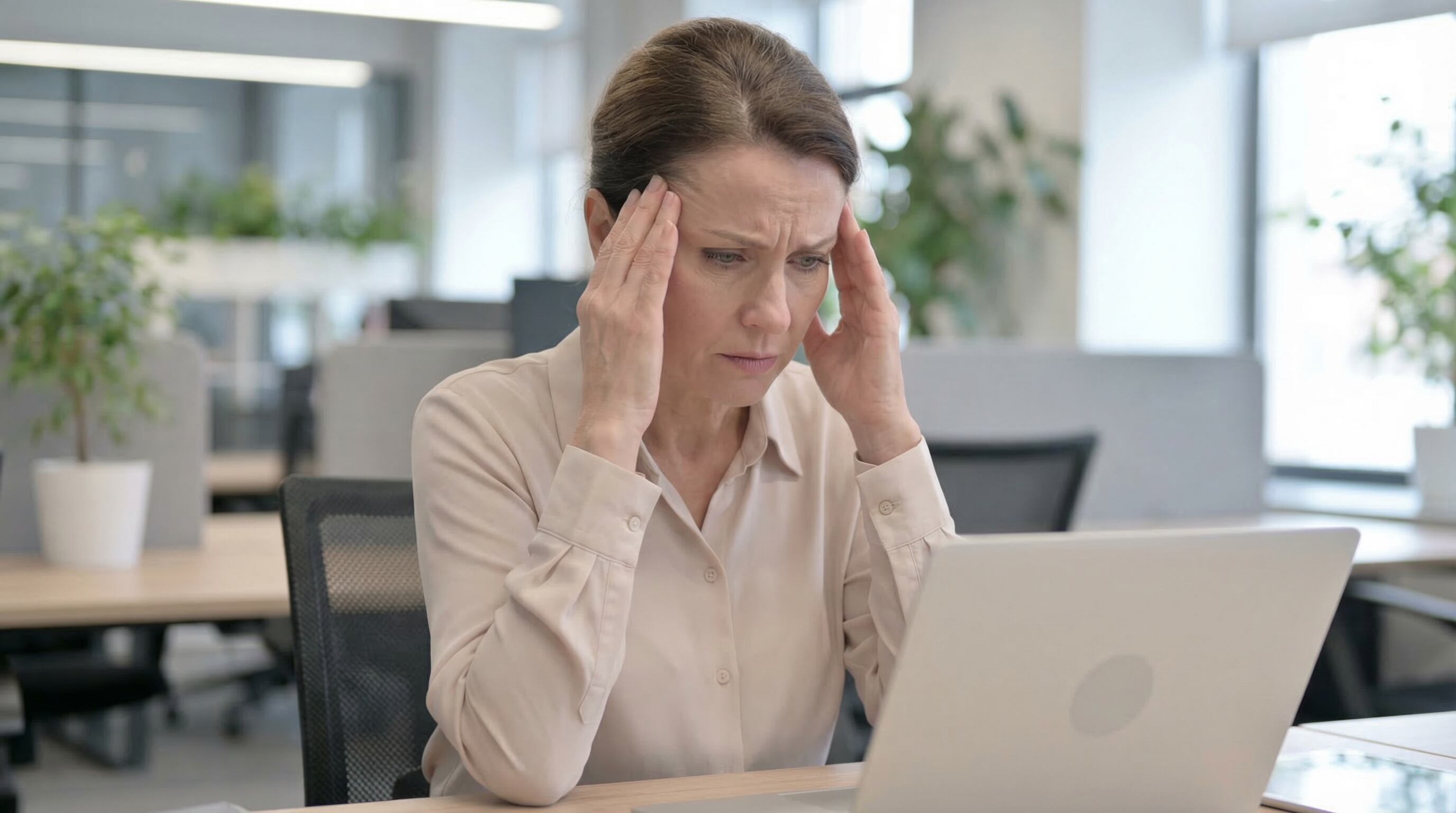 Una relación disfuncional con la ansiedad puede llevar a vivir en estado de alerta y limitar la calidad de vida diaria (Imagen Ilustrativa Infobae)