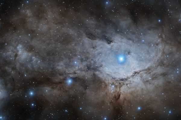 Cómo las ondas gravitacionales pueden resolver el debate sobre la velocidad de expansión del universo