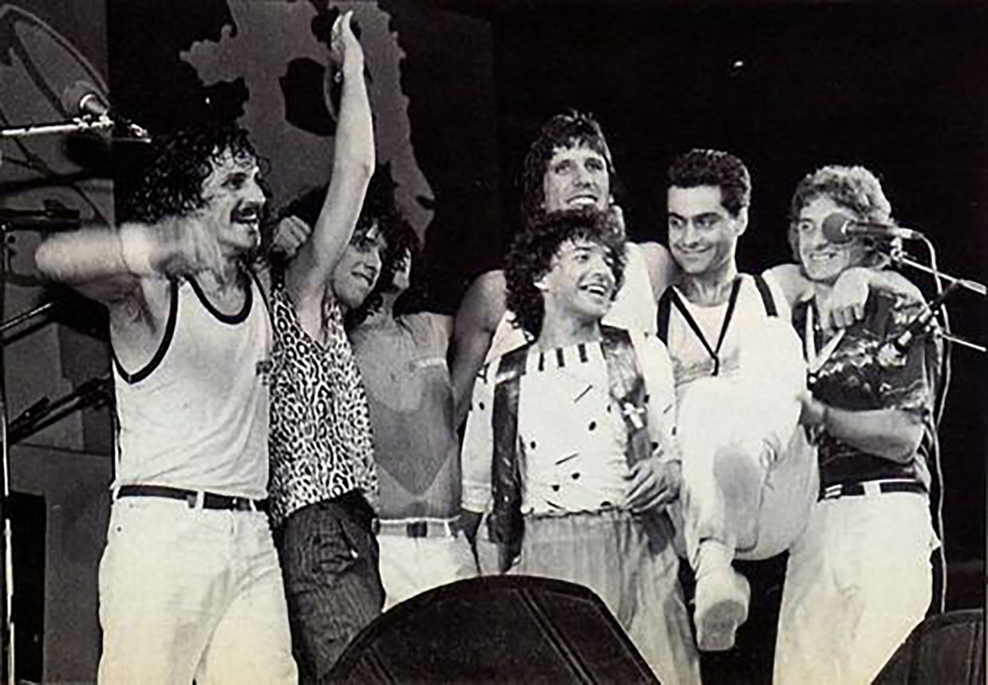 Los Abuelos de la Nada en su momento de gran popularidad en los 80