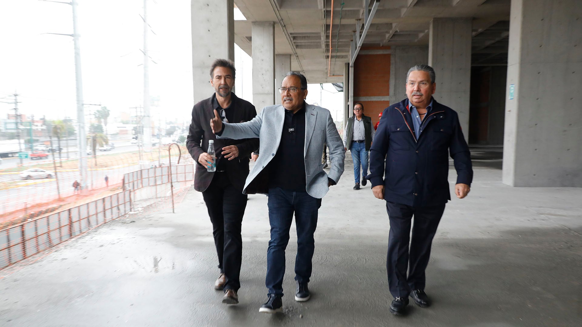 Mijes sostiene que la burocracia excesiva no cancela inversiones, las desplaza