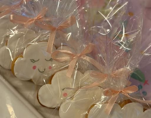 Daniela Christiansson mostró el detrás de escena del cumpleaños de su hija: unicornios, disfraces y tortas