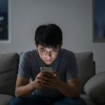 De tenosinovitis a microtraumatismos: las lesiones en la mano más frecuentes por el uso de teléfonos inteligentes