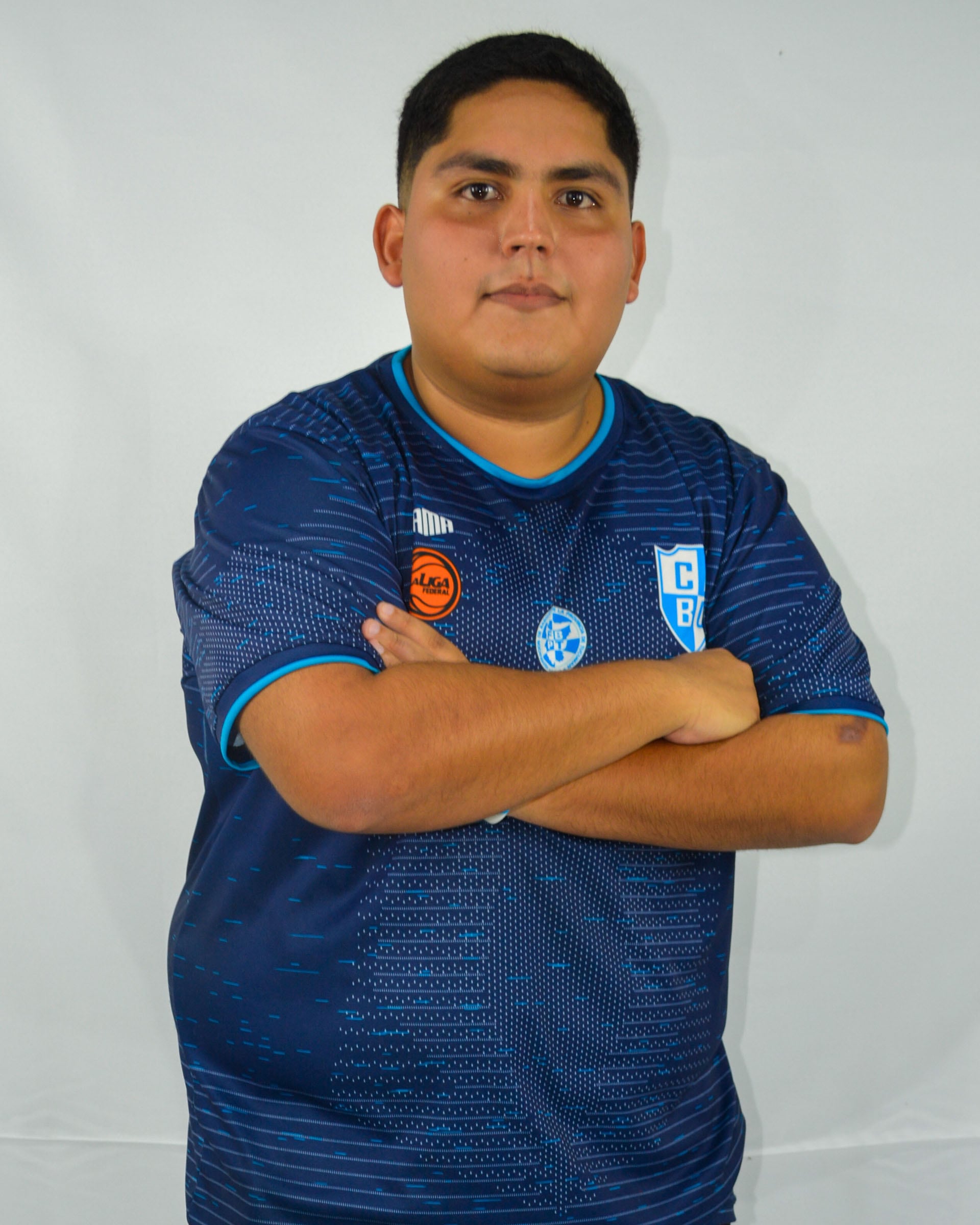 Julián Ros debutó como el entrenador más joven en la Liga Federal de básquet con una victoria ante Belgrano de Tucumán (Prensa Concepción BB)