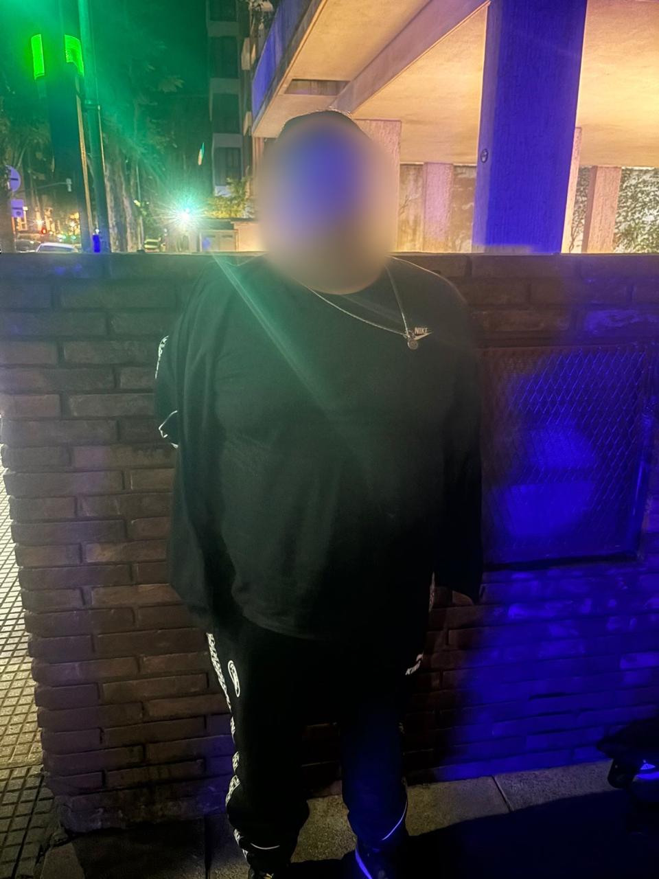 El joven arrestado tiene antecedentes penales