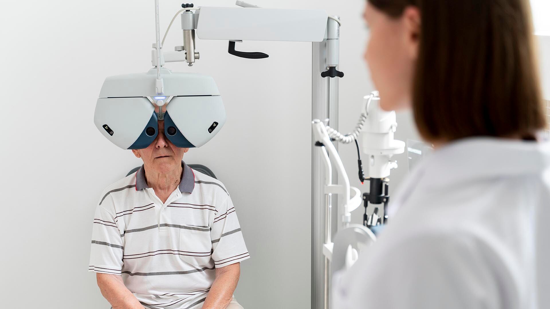 La presión intraocular elevada es el principal factor de riesgo para desarrollar glaucoma (Freepik)