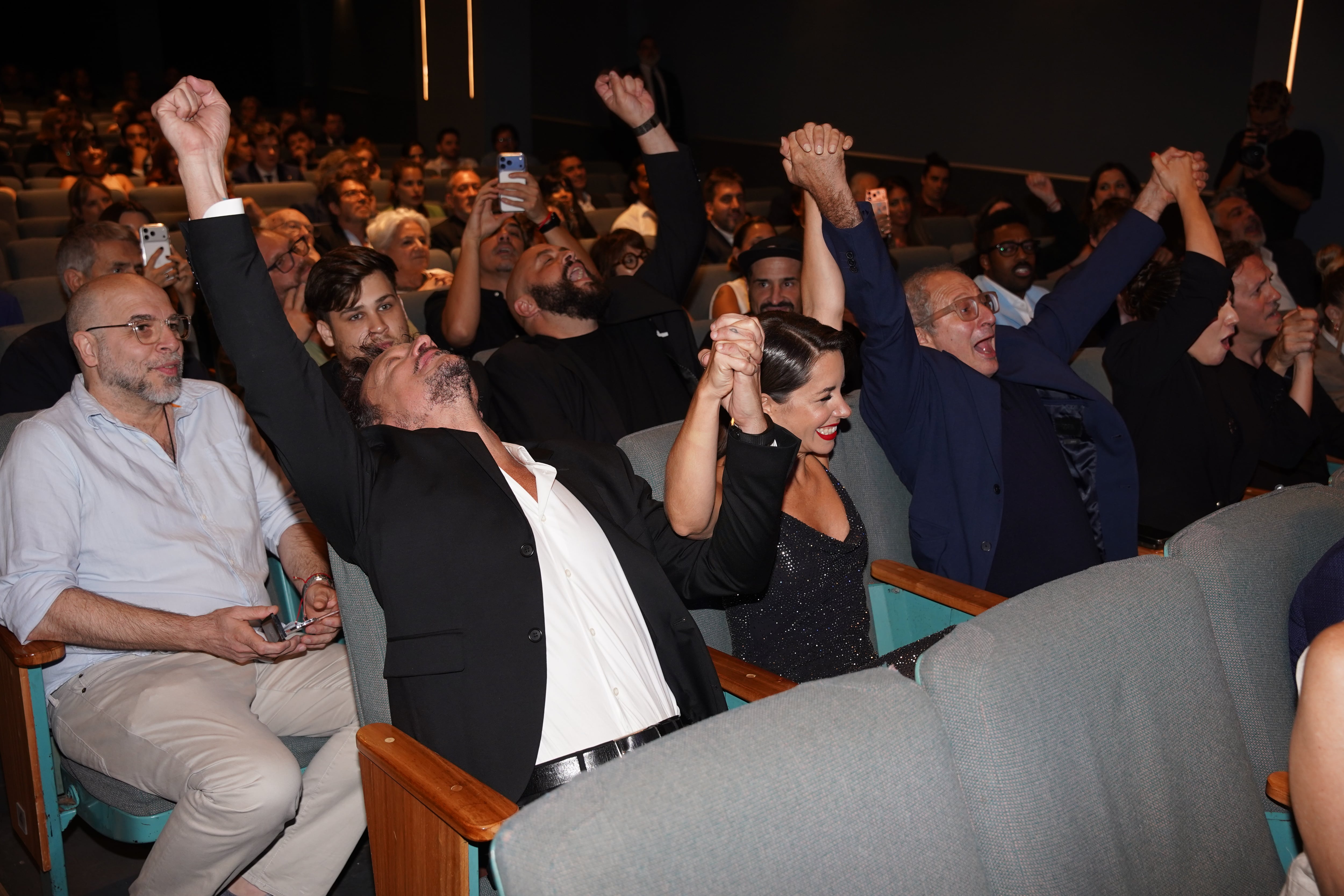El actor destacó el esfuerzo colectivo detrás de Rocky y definió al equipo como una familia unida por el teatro
