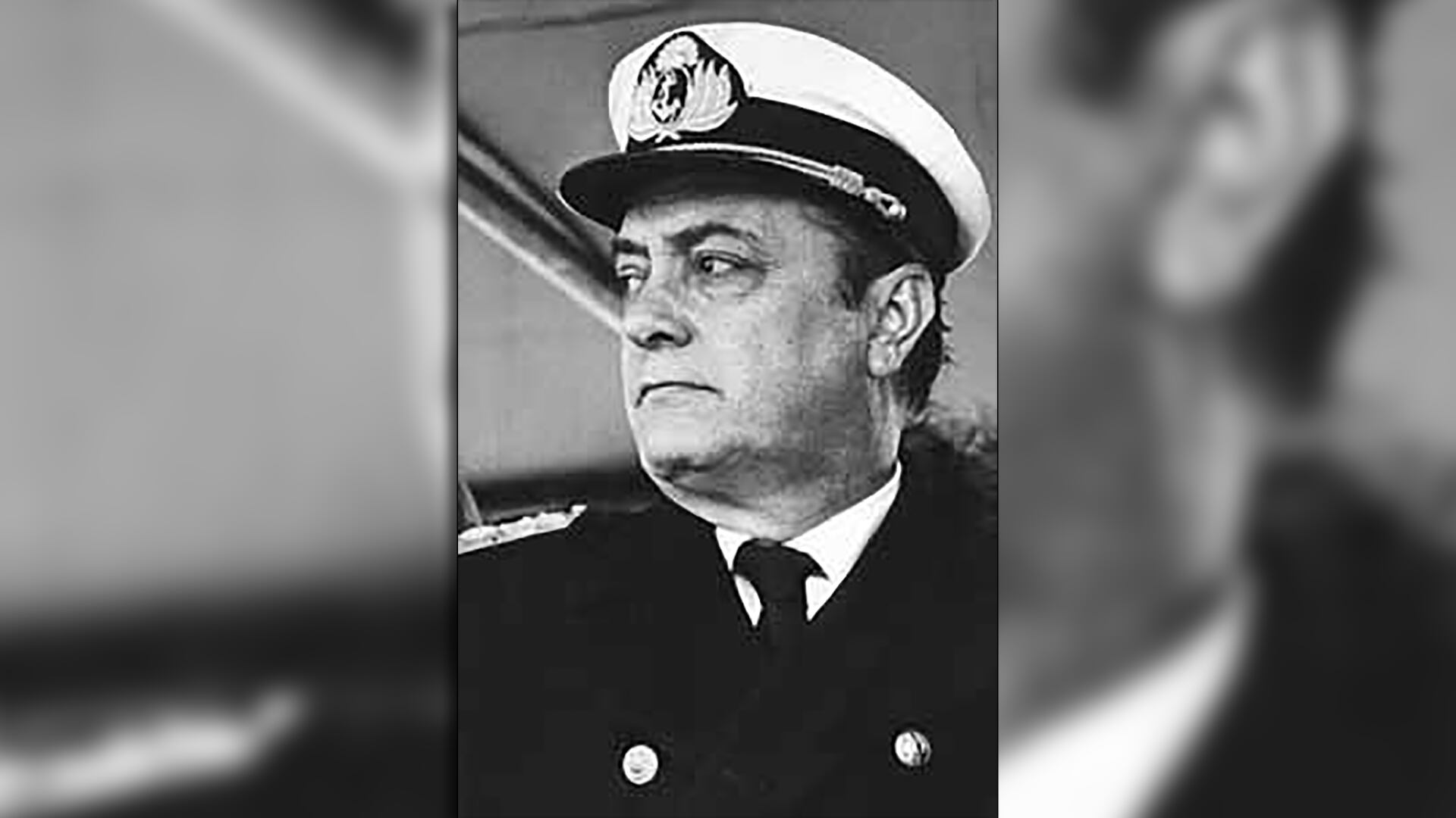 Armando Lambruschini era jefe del estado mayor general de la Armada cuando se pronunció con dureza contra el gobierno