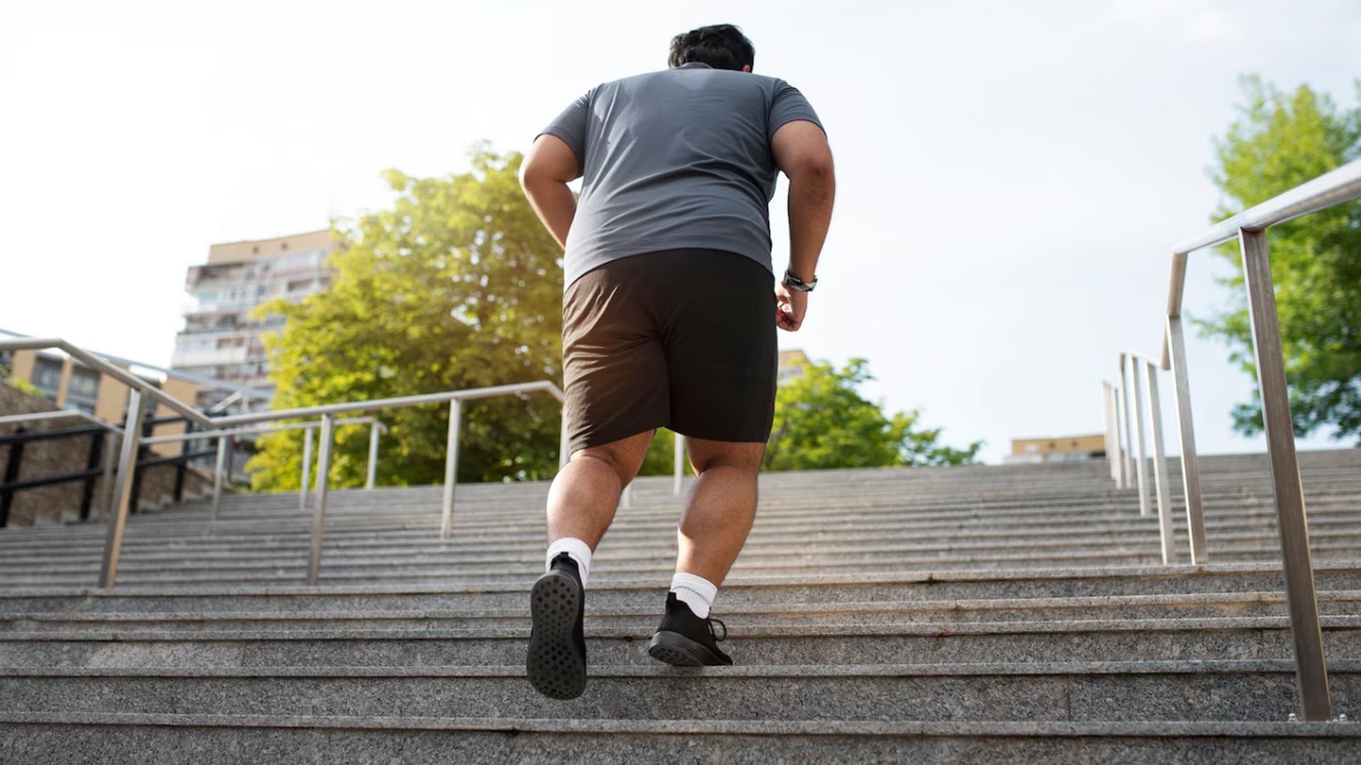 La llamada “memoria cardiometabólica” ayuda a mantener beneficios en el metabolismo, incluso si el peso se recupera (Freepik)