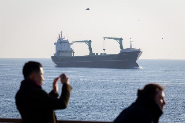 El G7 condenó los ataques “injustificables e imprudentes” del régimen de Irán contra los países del Golfo