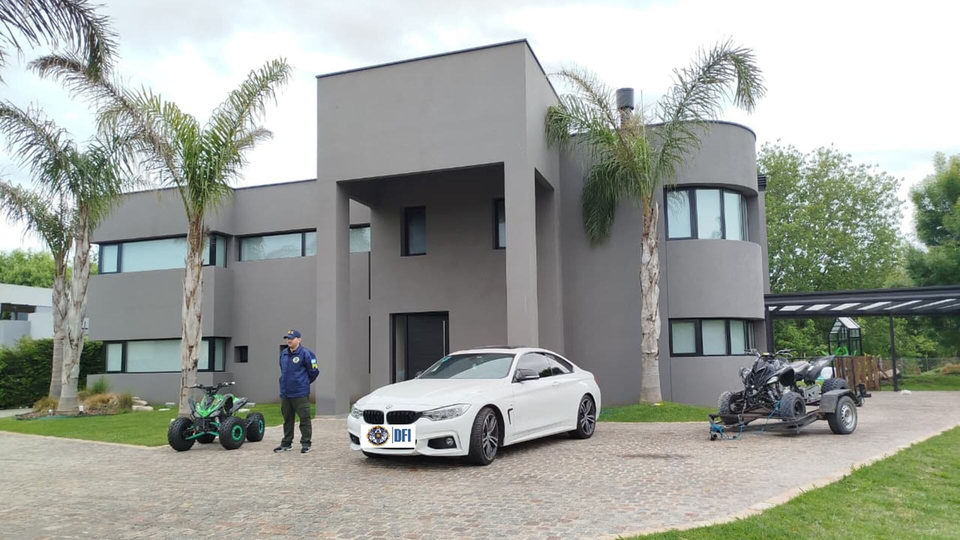 La casa de Pinarello, allanada por la PFA