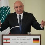 El gobierno libanés declaró persona non grata al embajador iraní y le ordenó salir del país