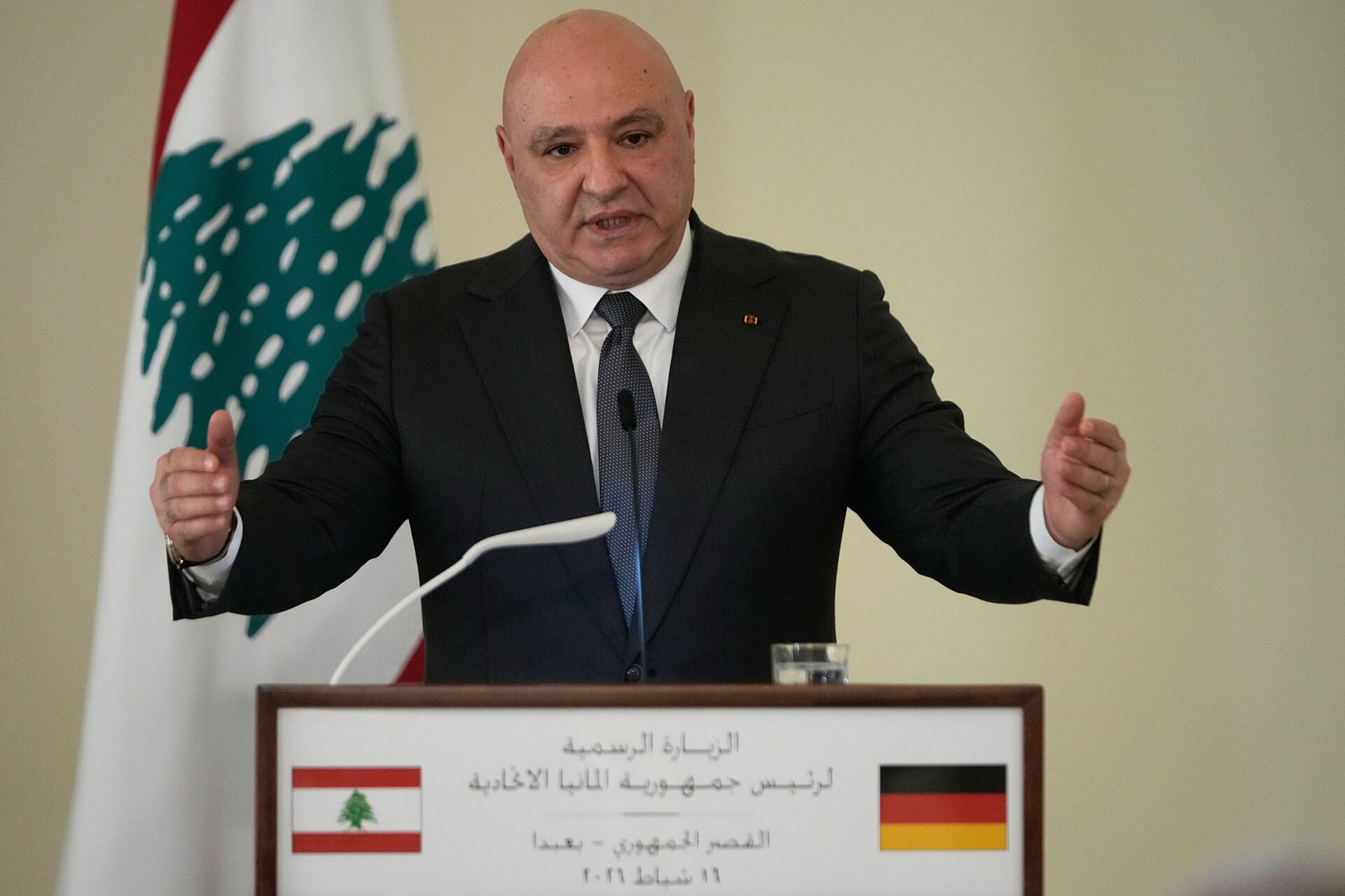 El gobierno libanés declaró persona non grata al embajador iraní y le ordenó salir del país