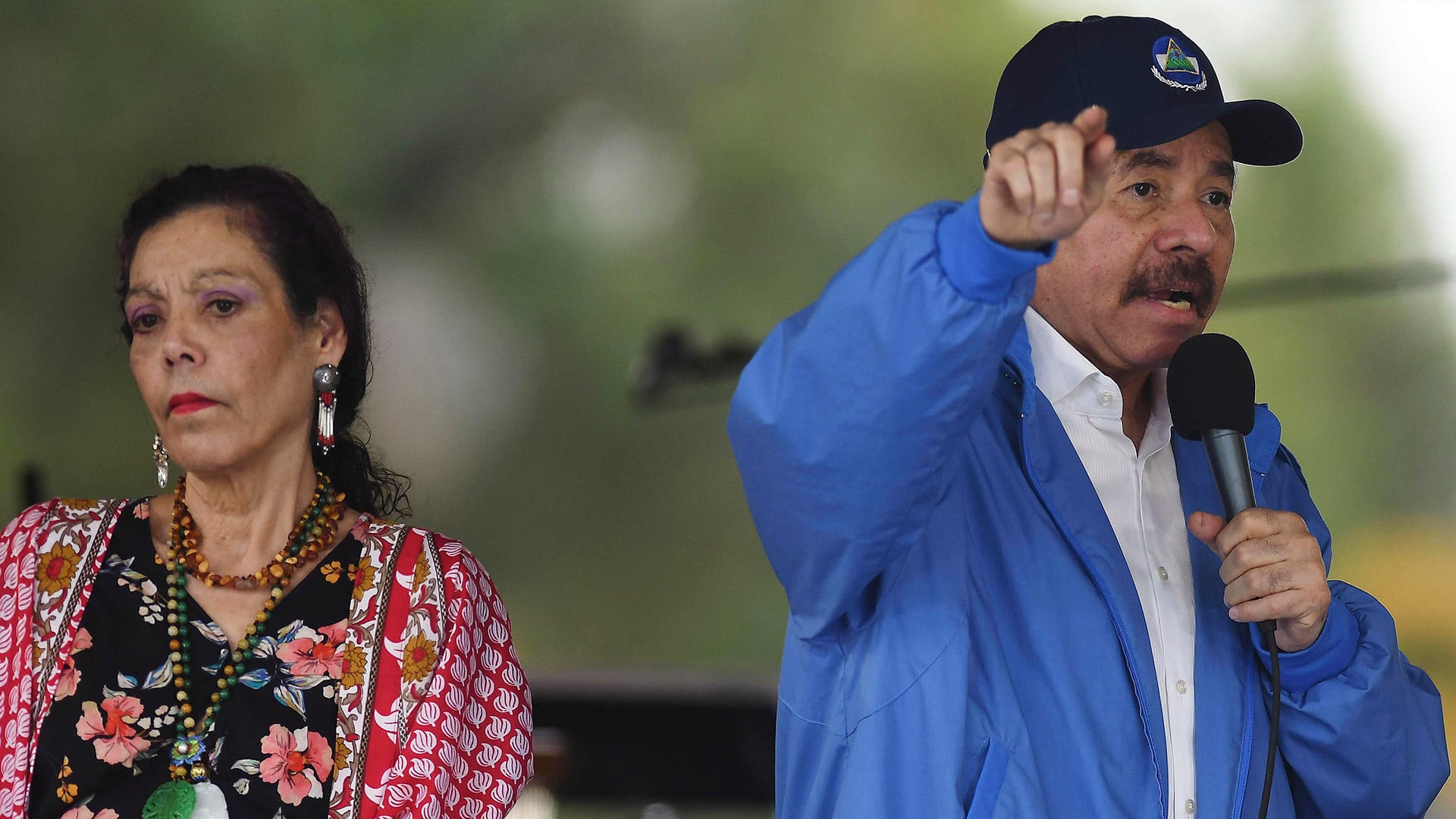 El obispo Silvio Báez, desterrado por la dictadura de Ortega, calificó de “ciegos” a quienes creen que los sistemas políticos son eternos