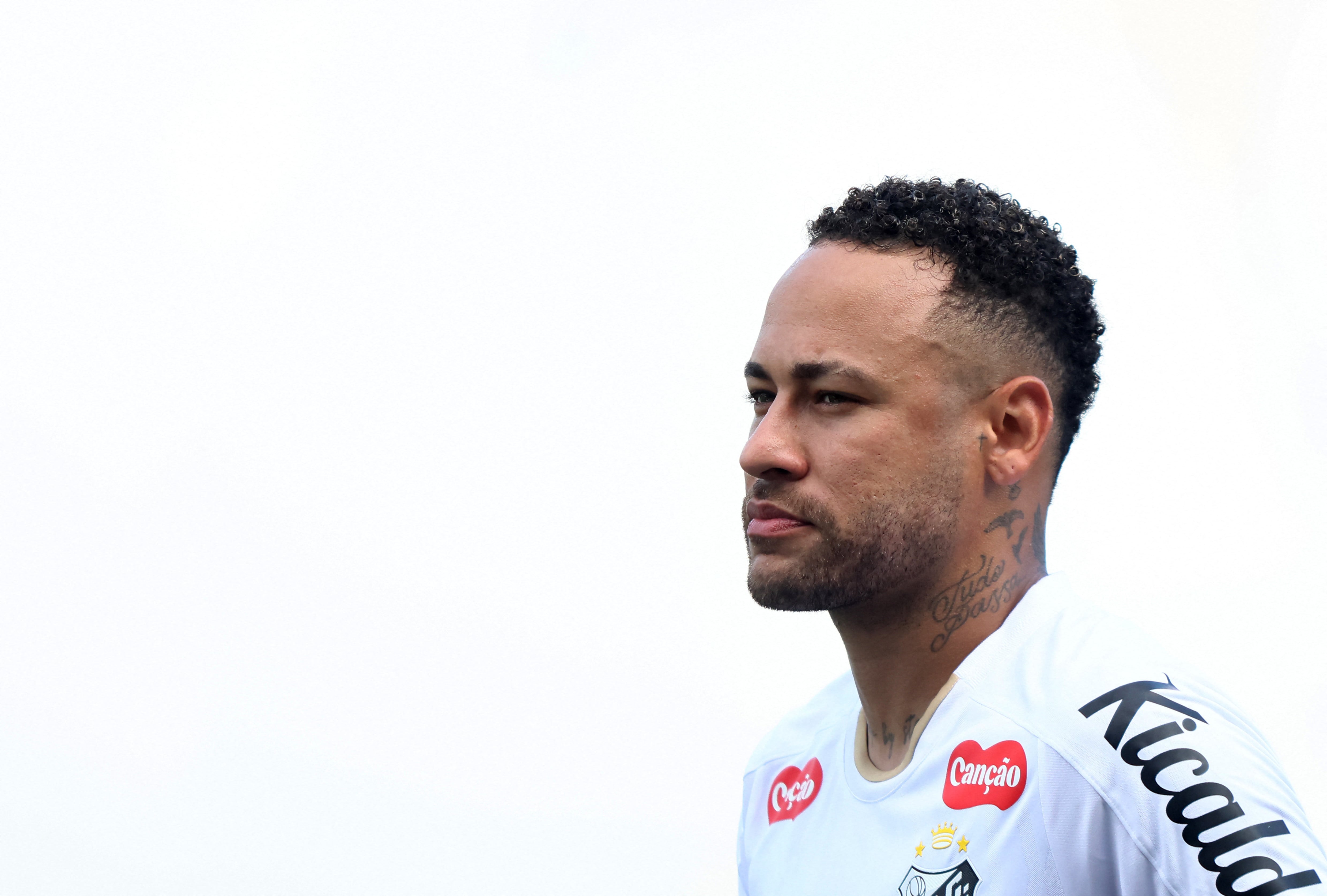 Santos diseñó un plan especial para que Neymar pueda estar en el Mundial (REUTERS/Thiago Bernardes)