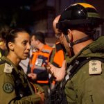 El régimen de Irán lanzó un ataque con misiles contra Tel Aviv: al menos dos muertos