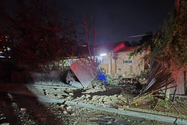 El régimen de Irán lanzó un nuevo ataque con bombas de racimo contra el norte de Israel