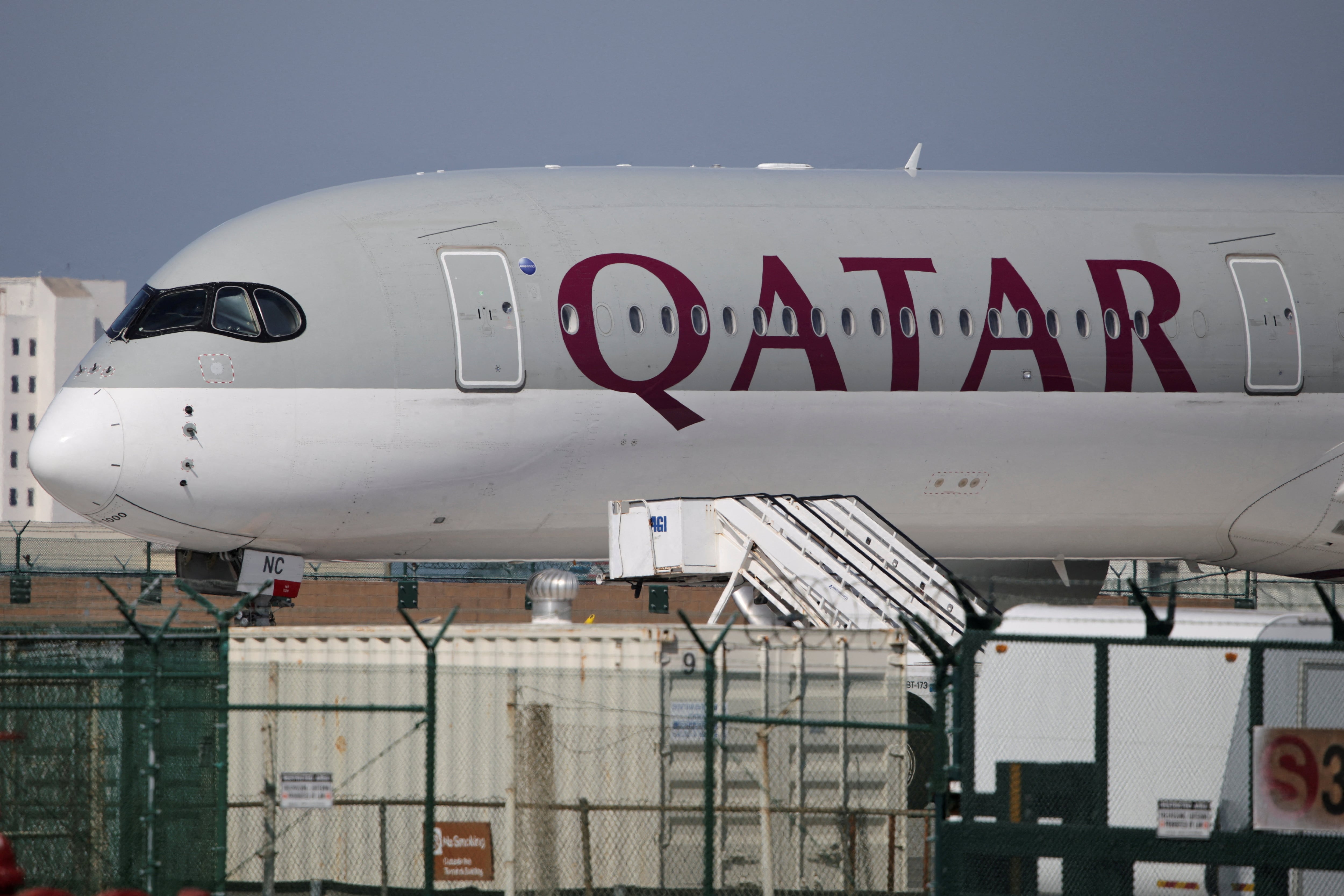 Un avión de Qatar Airways, el 3 de marzo de 2026 (REUTERS/Daniel Cole)