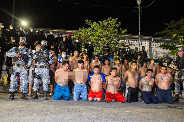 El Salvador suma una nueva extensión de régimen de excepción con amplio respaldo legislativo y el señalamiento de las cifras de criminalidad