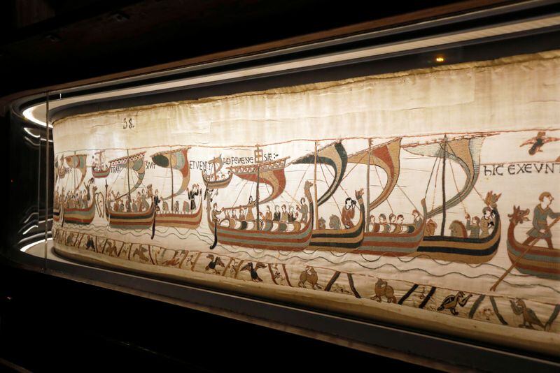El Tapiz de Bayeux regresa a Inglaterra luego de casi mil años gracias a un acuerdo bilateral entre Francia y Reino Unido para su exhibición en el British Museum - REUTERS/Charles Platiau
