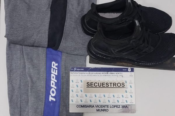 El traicionero ataque por la espalda en Munro para robar una botella y auriculares: los antecedentes del detenido