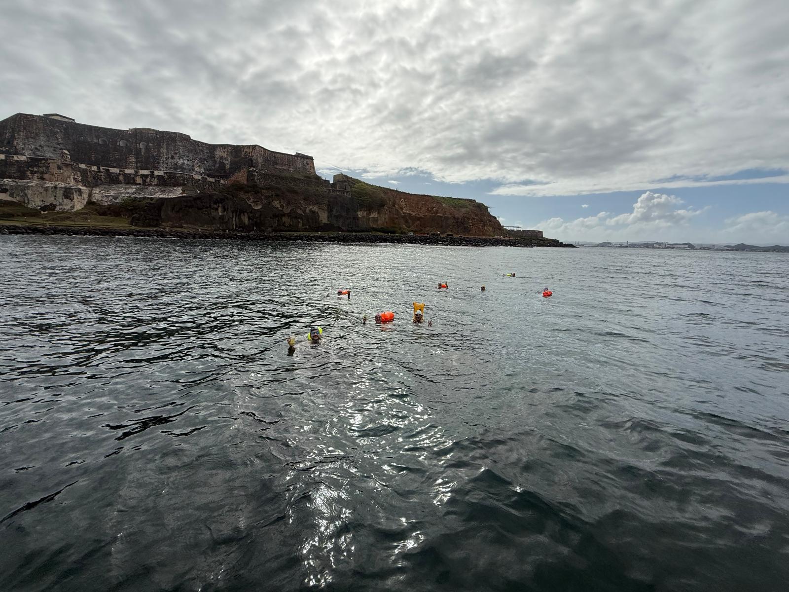 El próximo desafío será el cruce entre Vieques y Ceiba, una travesía solidaria de 18 kilómetros a beneficio del Hogar Cuna San Cristóbal.