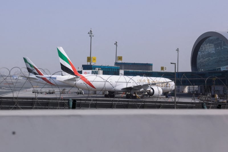  Aviones estacionados en la Terminal 3 del Aeropuerto Internacional de Dubái, el 5 de marzo de 2026 (REUTERS/Raghed Waked)