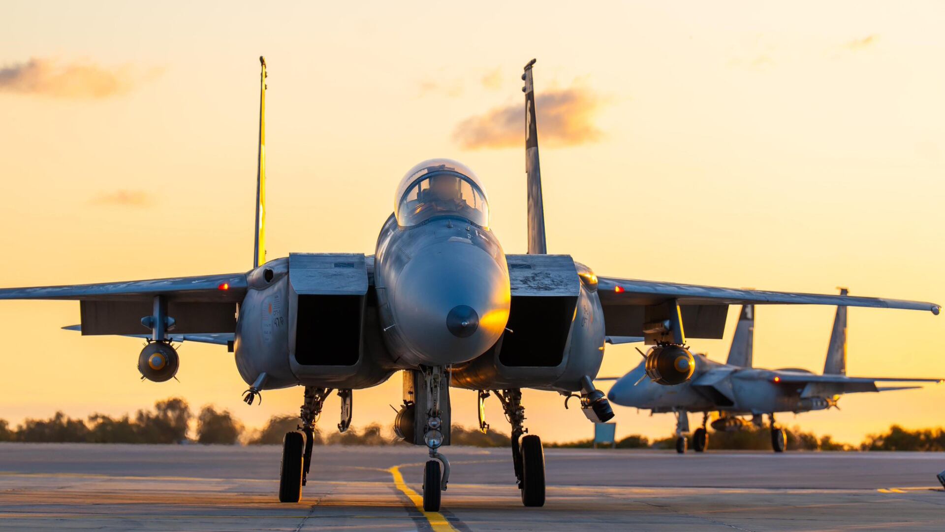 Las fuerzas de defensa de Israel confirmaron ataques a hangares de aviones F-14 en Irán (@idfonline)