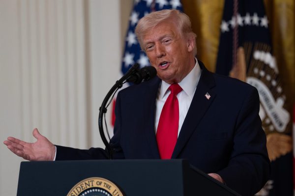 EN VIVO | Israel bombardeó una zona de Líbano utilizada por Hezbollah como depósito de armas