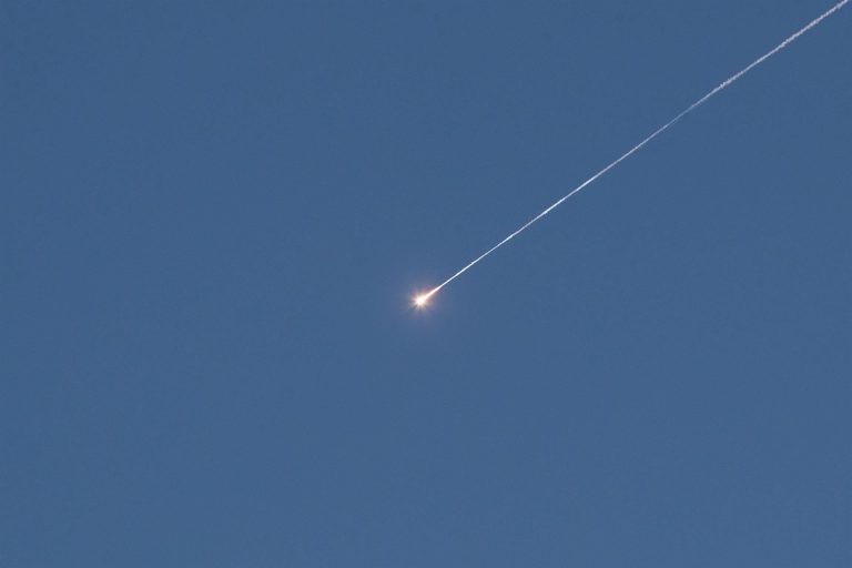 EN VIVO: Israel lanzó una nueva ola de ataques contra la infraestructura del régimen iraní en Teherán