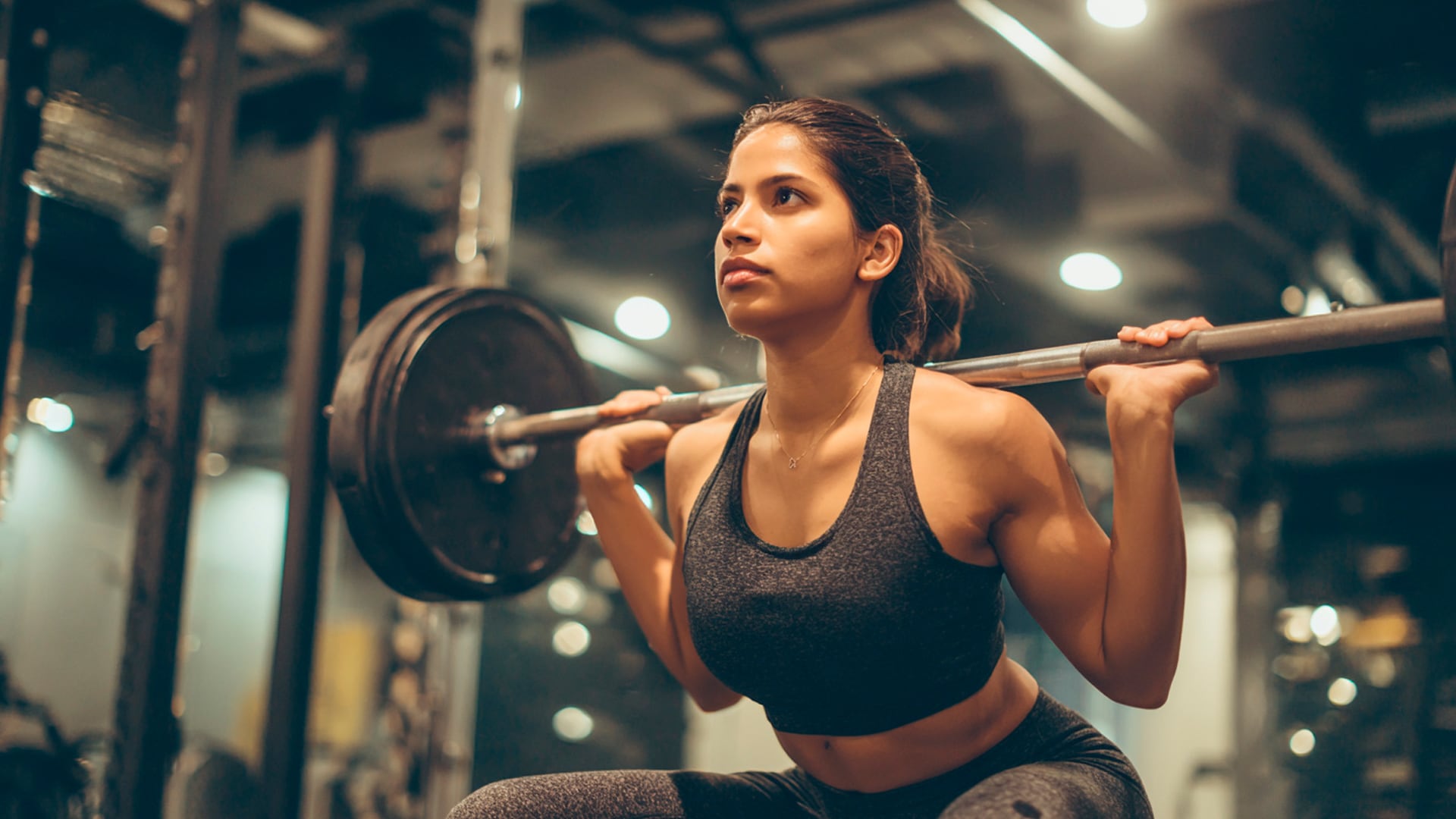 Entrenar con menos series y mayor intensidad favorece a los huesos y las articulaciones