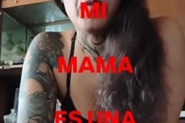 Está acusada de matar a su esposo y tiene prisión domiciliaria a metros de la casa de sus hijas: “Estamos desesperadas”