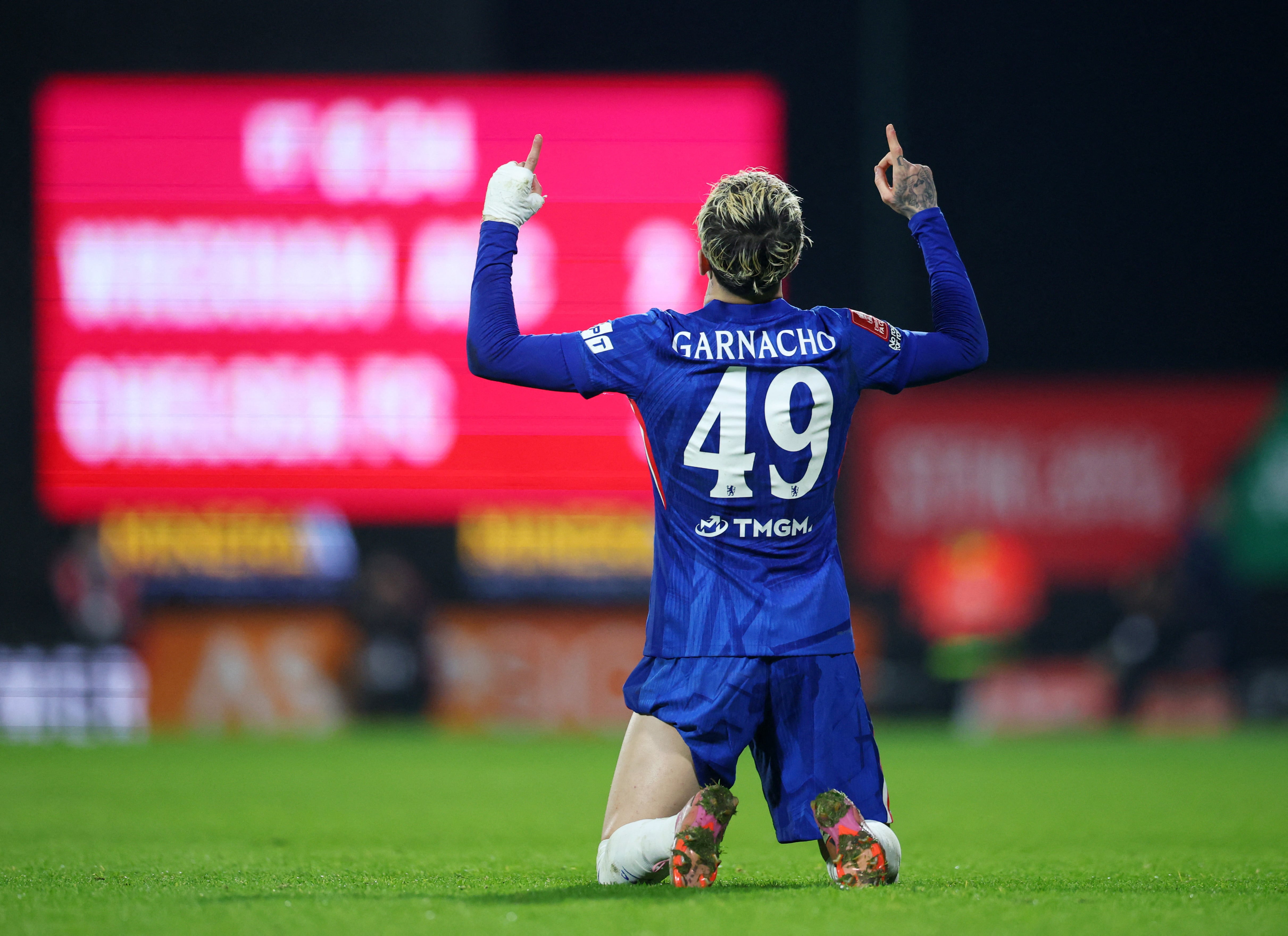 El Chelsea eliminó a un Wrexham que luchó hasta el final ante su público (Reuters/Ed Sykes)