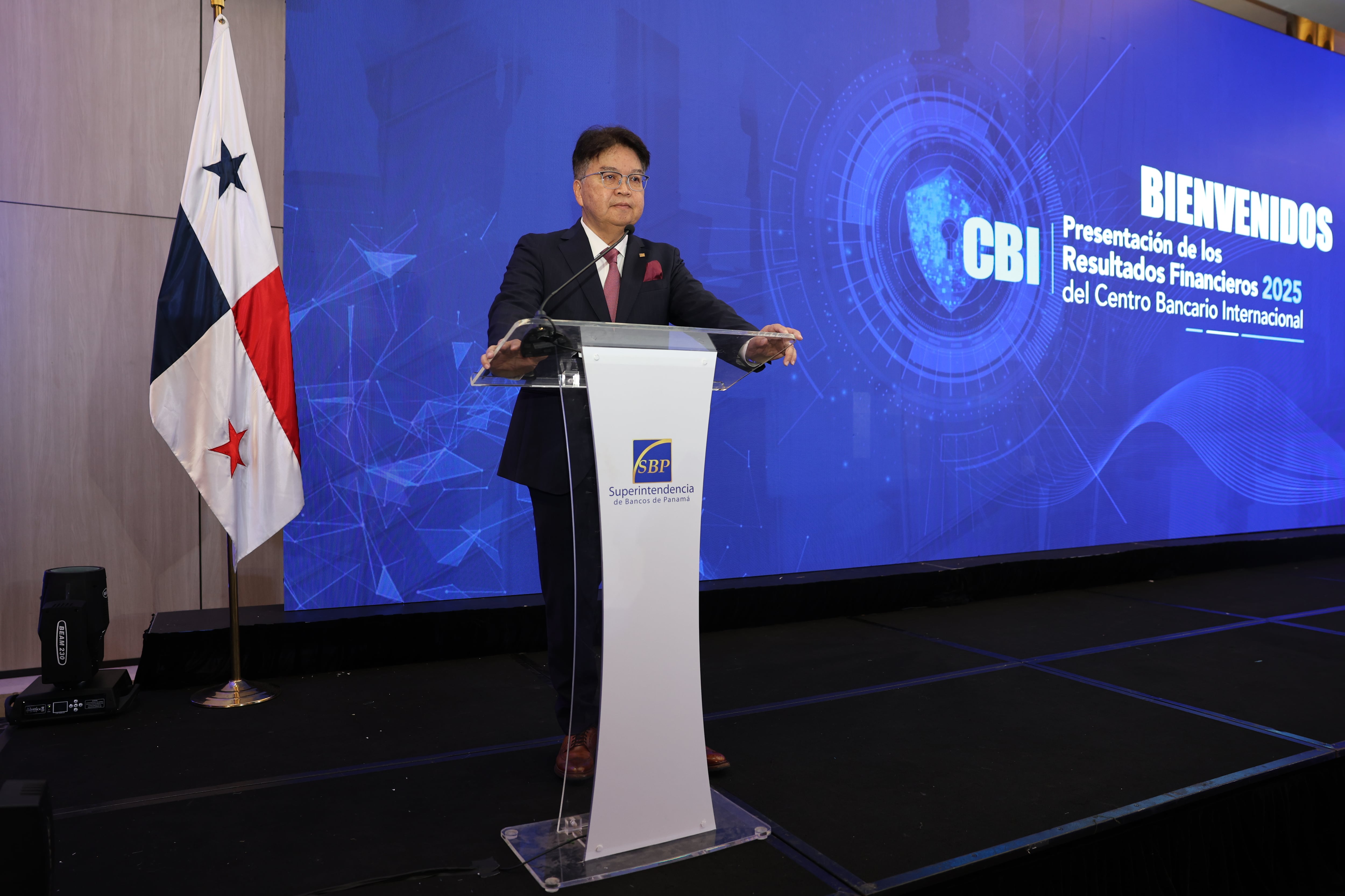 Milton Ayón, superintendente de Bancos de Panamá, destacó que la designación como supervisor de origen refleja el reconocimiento a la solidez regulatoria del país. Cortesía SBP