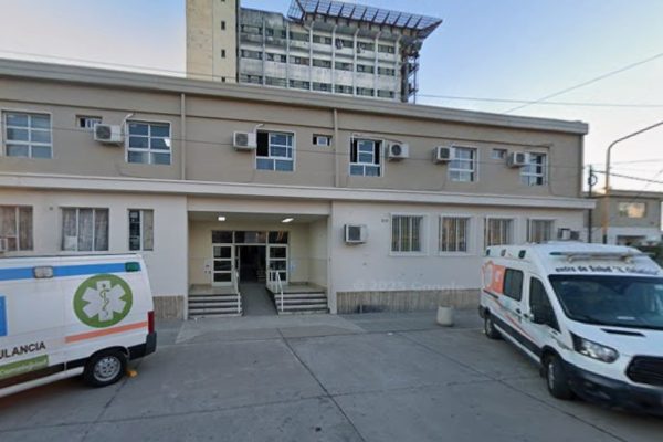 Investigan al dueño de la casa que tenía un portón que dio una descarga eléctrica a un niño de 12 años en Paraná